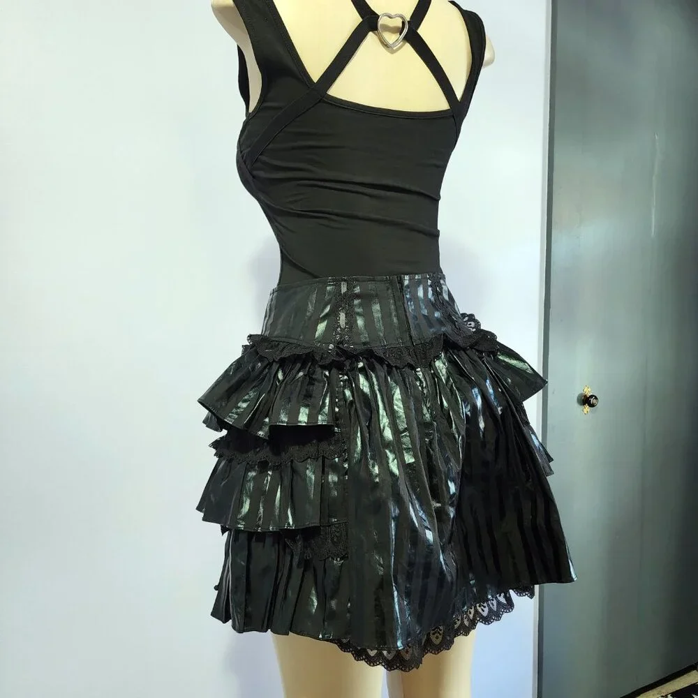 Lip Service Blacklist Layered Black on Black striped Lolita Skirt Size Medium - Picture 3 of 7
